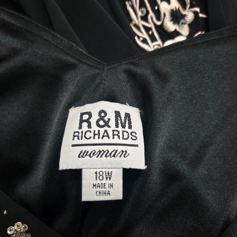 R&M Richards Gown Women 18W Black Floral Beaded Sequin Mesh Formal Evening Dress - Picture 5 of 9